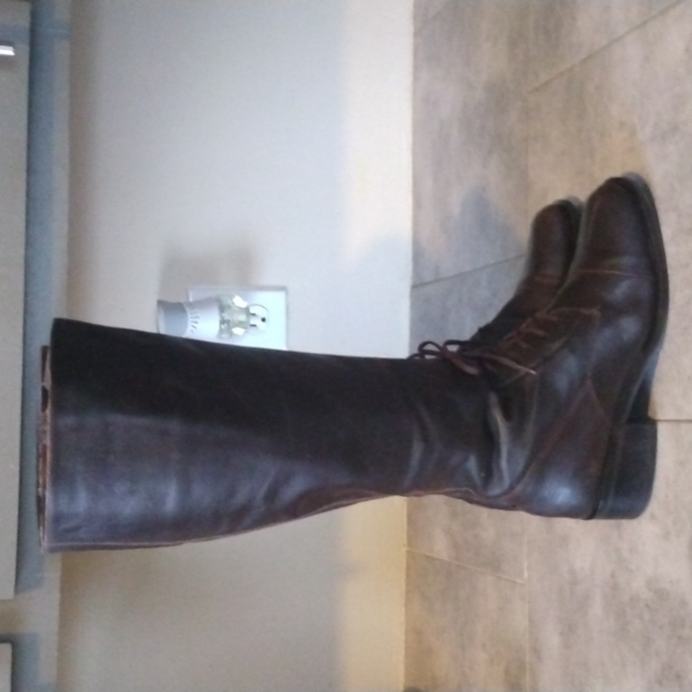 Talbot's Boots - Picture 3 of 9